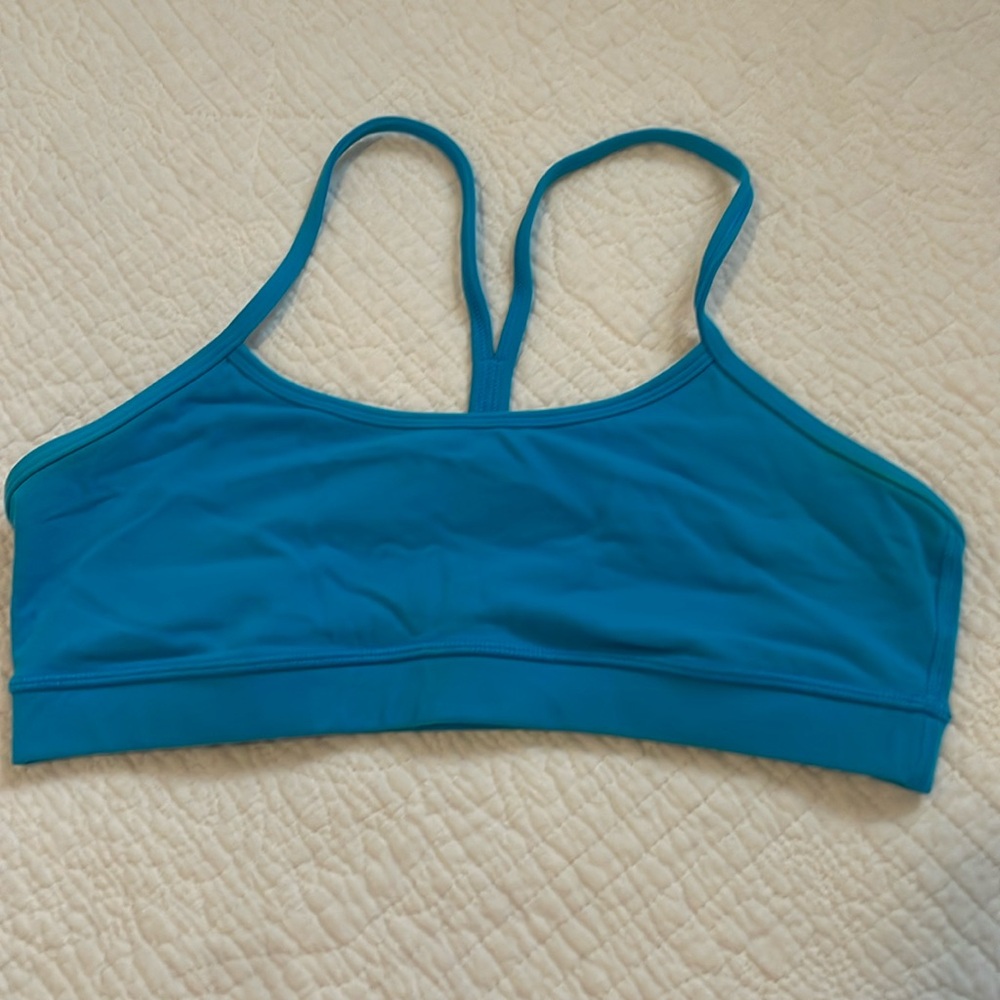 Lululemon bright blue flow y bra size 10